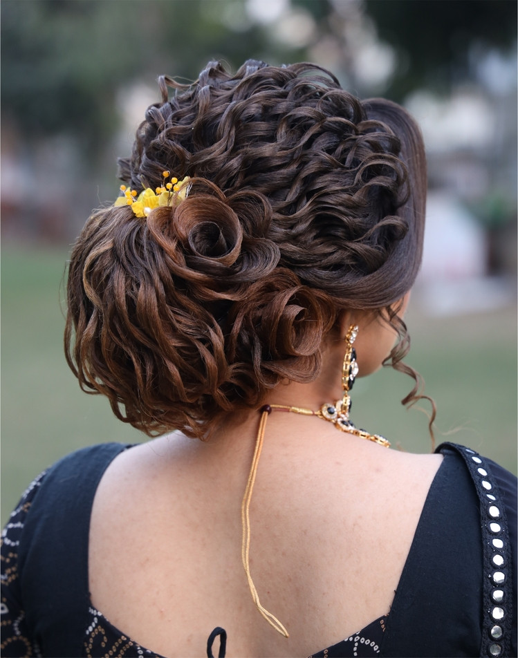 Low Bun With Wave Technique Hair Style