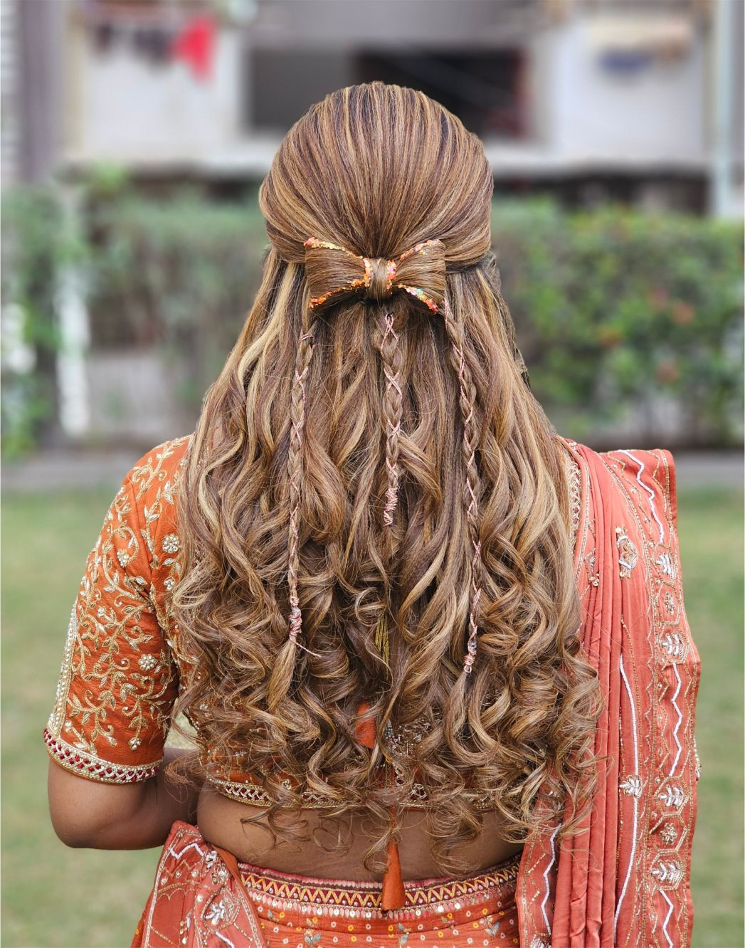 Bow With Curls Open Hair Style Rl0039