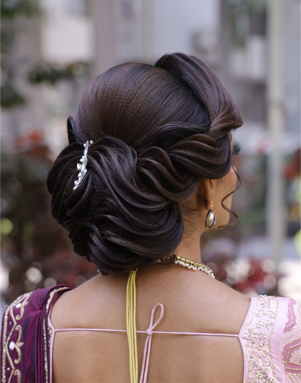 Bun With Pulling Front Variation - Rl0045